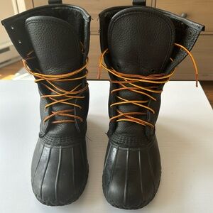 LL Bean black winter boots